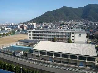 Junior high school. 1200m to Kitakyushu Yukawa junior high school (junior high school)