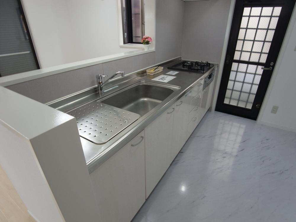 Kitchen. Indoor (January 2014) Shooting