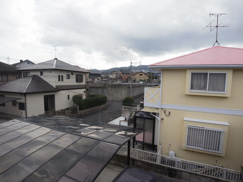 View photos from the dwelling unit. View from the site (December 2014) Shooting