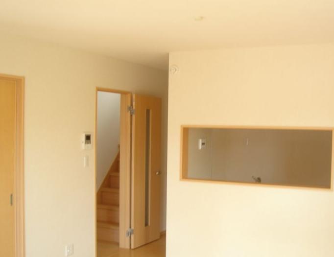 Same specifications photos (living). The photograph is the same type.