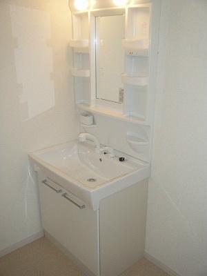 Wash basin, toilet