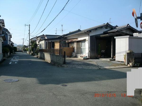 Local photos, including front road