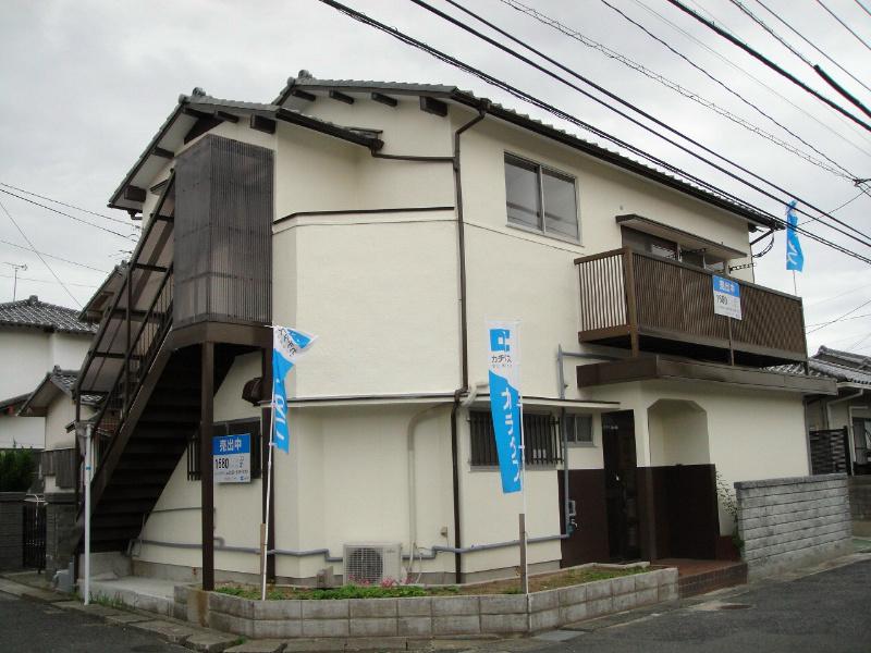 Local appearance photo