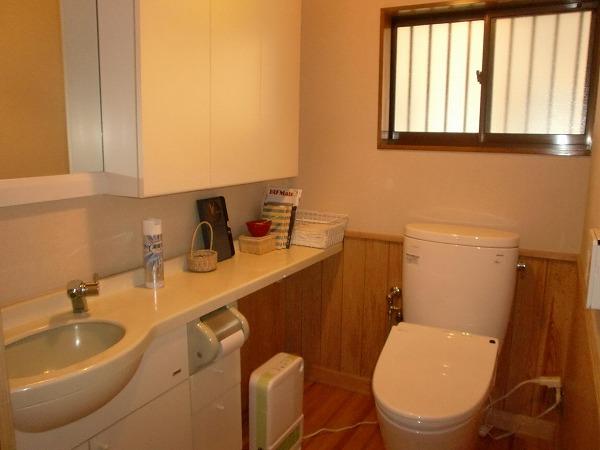 Toilet