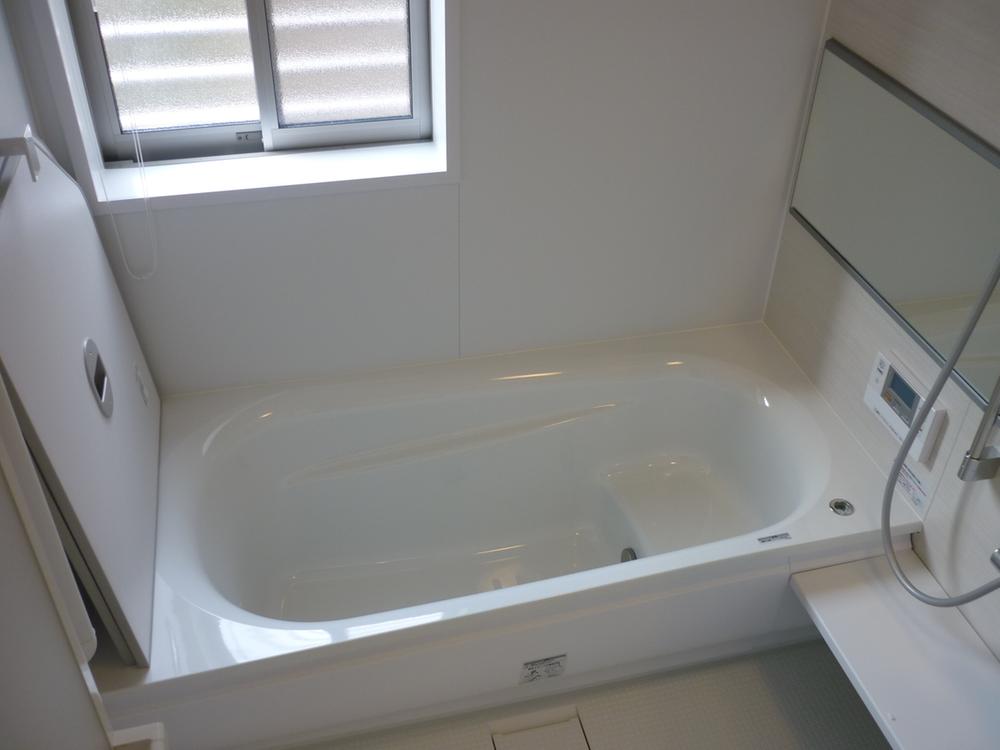 Bathroom. Tub also safe for children on a bench type, You can also enjoy slowly sitz bath