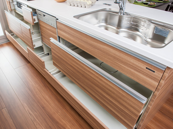 Kitchen.  [Double stocker storage] Drawer storage, which also also increased amount of storage ease-of-use, Double stocker. You can store plenty to part riser. A simple design, It is a cabinet with hidden high-function.