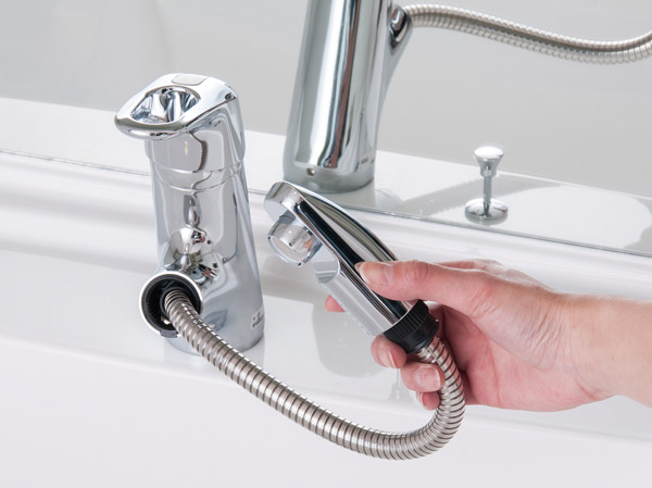 Bathing-wash room.  [Single lever faucet] A type spout is pulled out, We have to both design and functionality. (Same specifications)