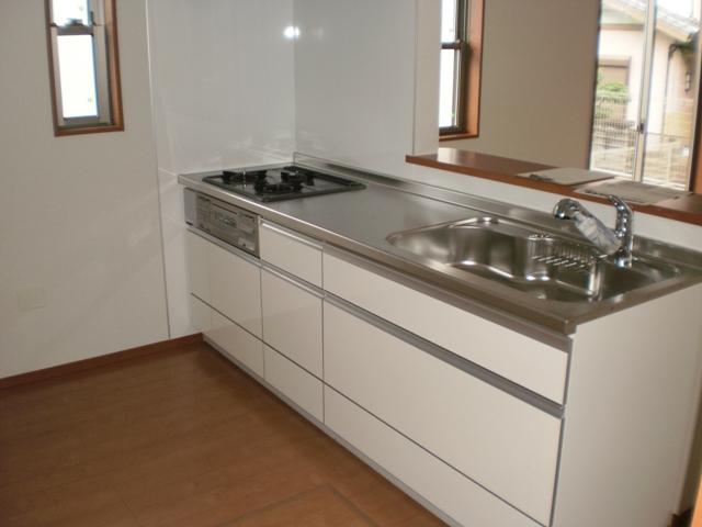 Same specifications photo (kitchen)