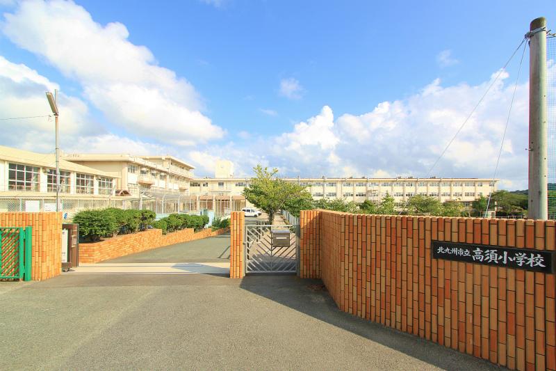 Primary school. Takasu until elementary school 778m