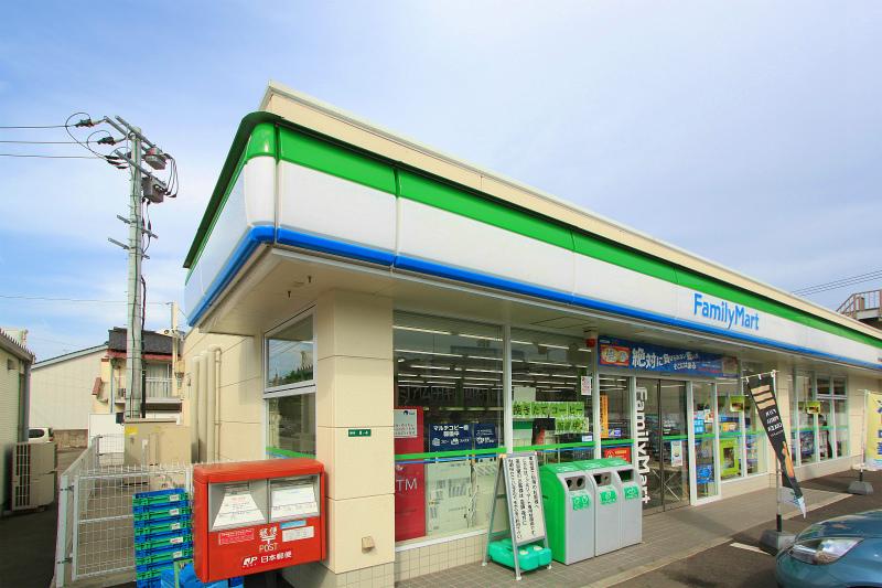 Convenience store. 360m to FamilyMart Wakamatsu Eiseigawa the town shop