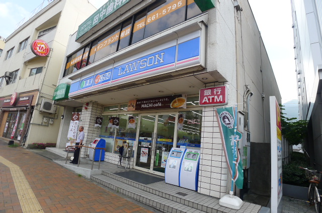 Convenience store. Lawson Yawata center-chome store up (convenience store) 779m