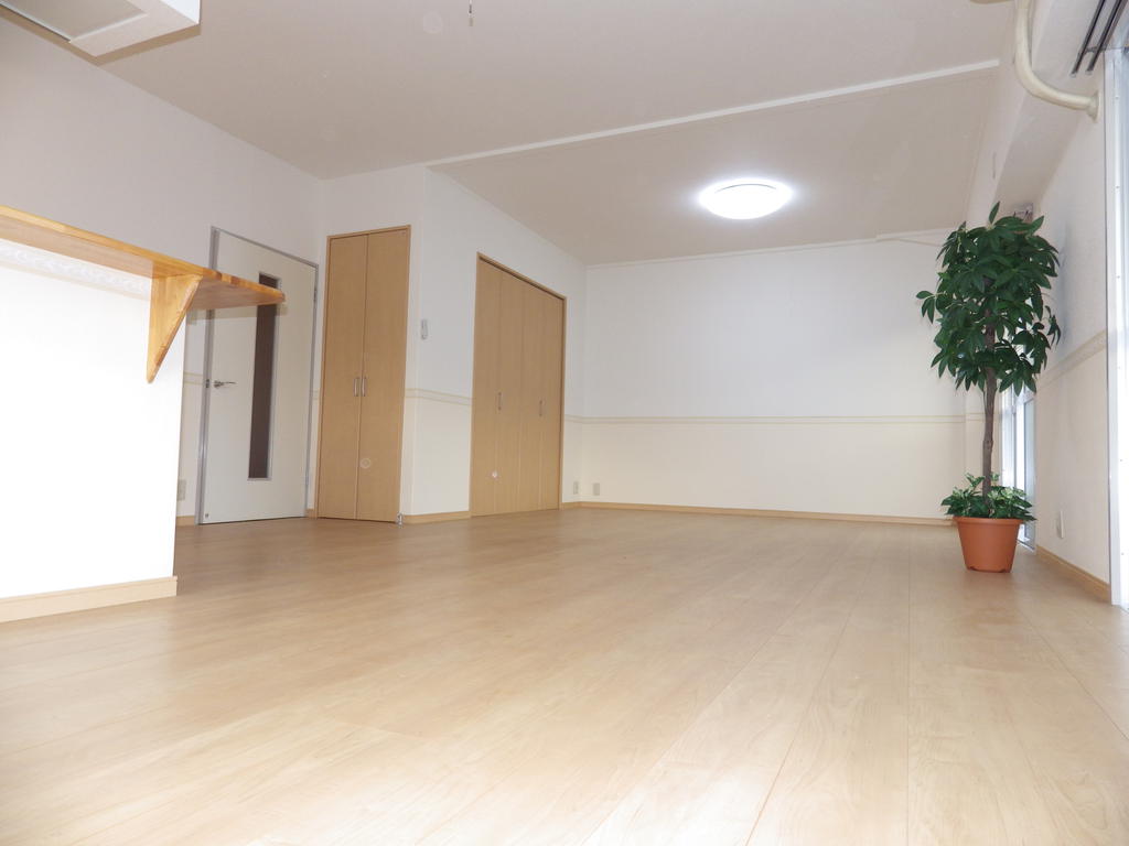 Living and room