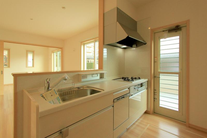 Kitchen. 2013 December 5 shooting