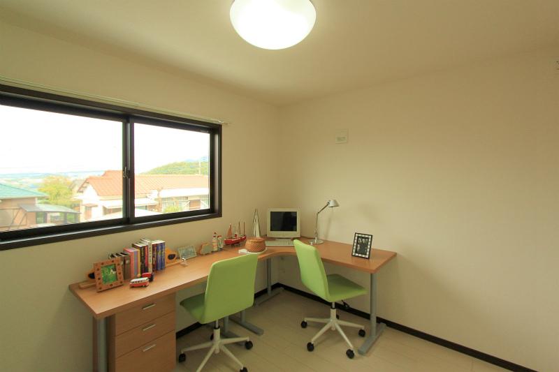 Non-living room. 2013 October 28, shooting