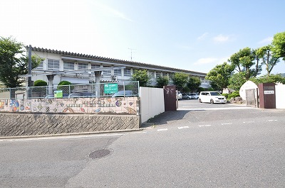 Junior high school. Municipal 1900m until Jozu Auditor junior high school (junior high school)