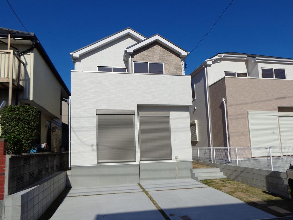 Local appearance photo. Completion. Since it is possible your visit at any time please feel free to contact.