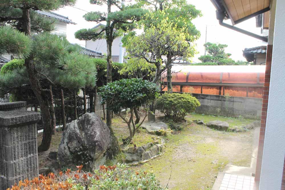 Garden. local