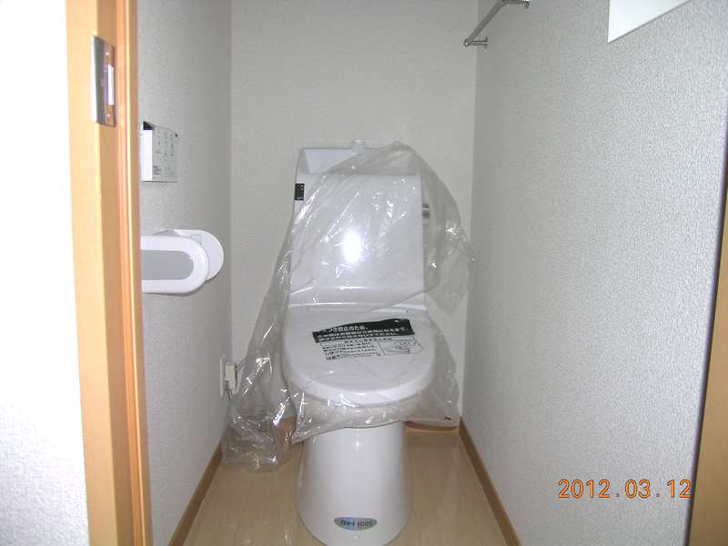 Toilet. Click here for new goods, With Washlet! 