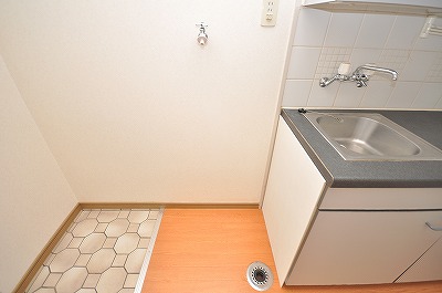 Other Equipment. There is a washing machine inside the room ☆