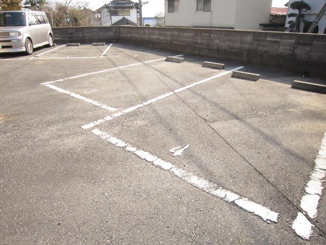 Parking lot