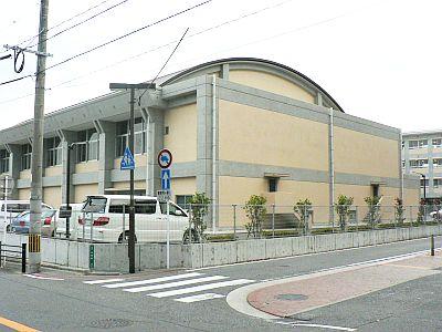 Junior high school. 525m to Kitakyushu Kumanishi junior high school