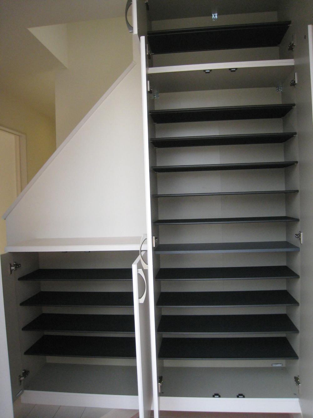 Receipt. You put a lot (shoe box)