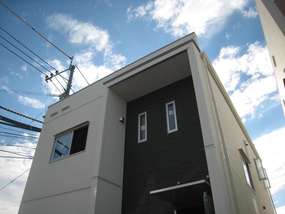 Local appearance photo.  ■ Of urban design residential!