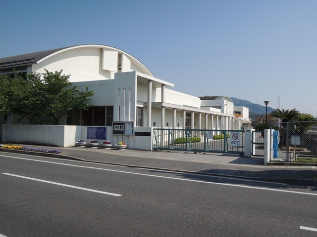 Primary school. 200m to Kitakyushu Ohara elementary school (elementary school)