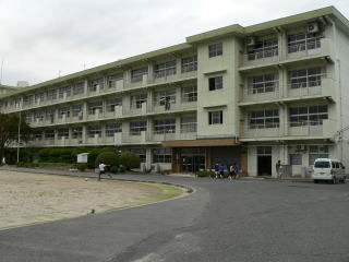 Junior high school. Hikino 720m until junior high school (junior high school)