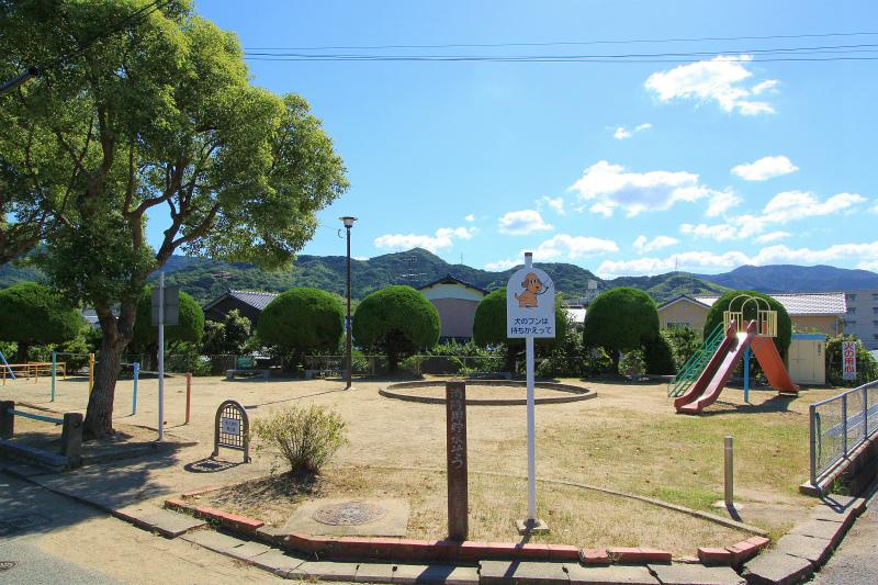 park. Machikojaku to South Park 386m