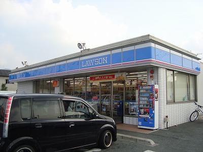 Convenience store. Russia - Song 900m to Yahata Kusubashiminami store (convenience store)