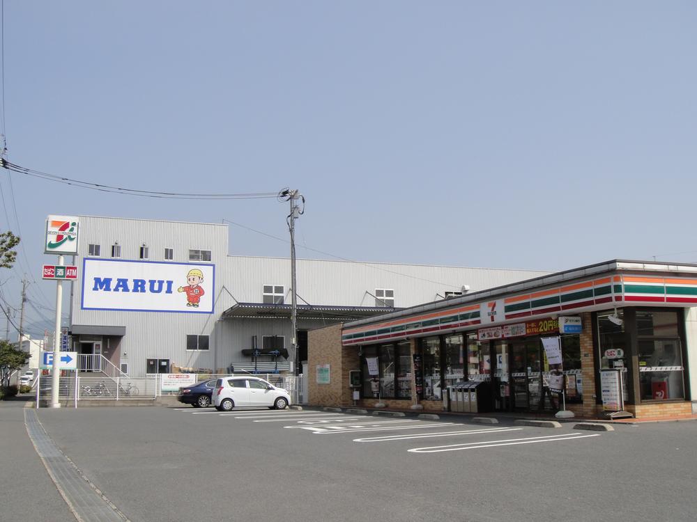 Convenience store. 109m to Seven-Eleven Yahata Honjo 1-chome
