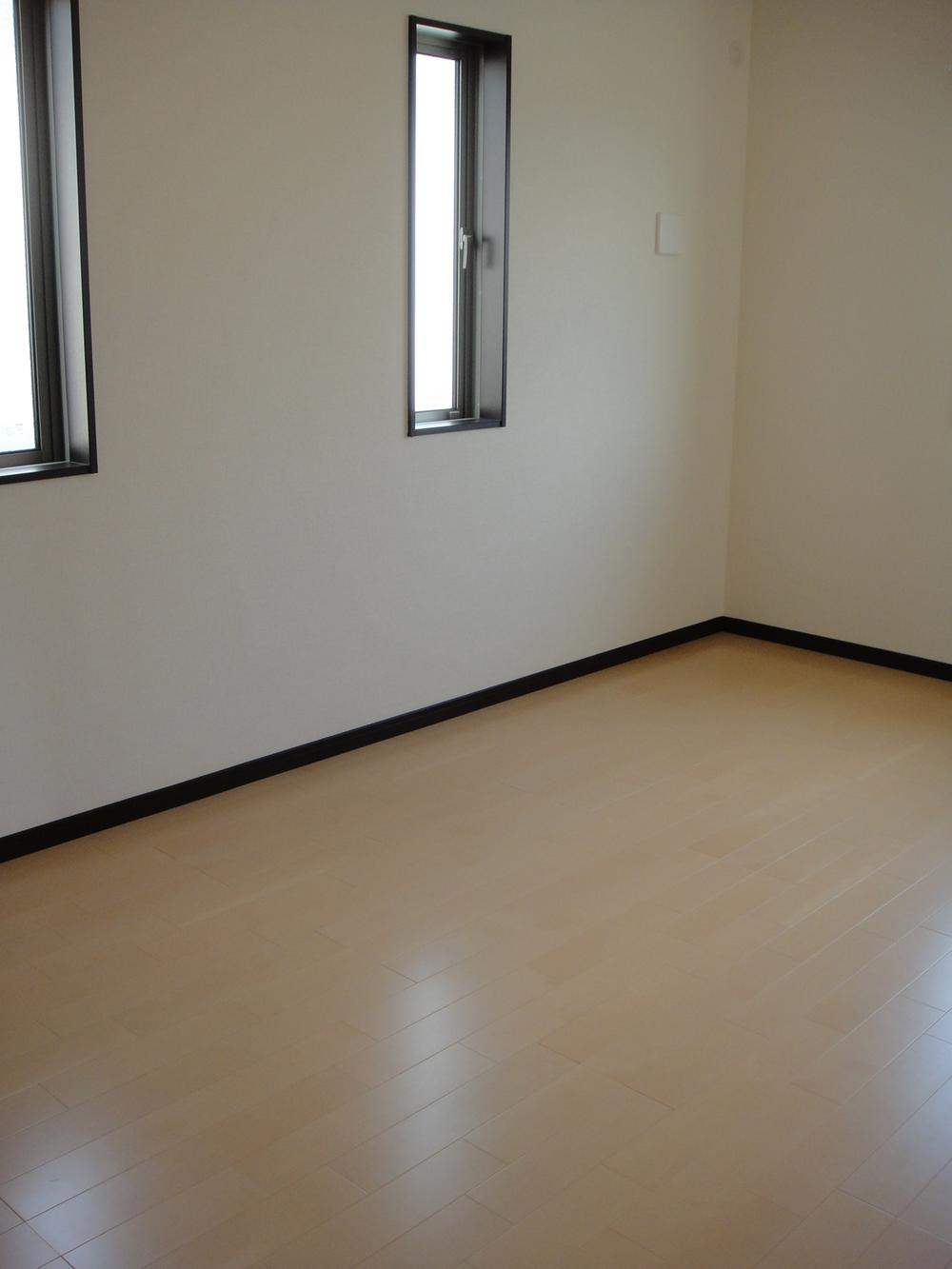 Non-living room. 2 Kaiyoshitsu