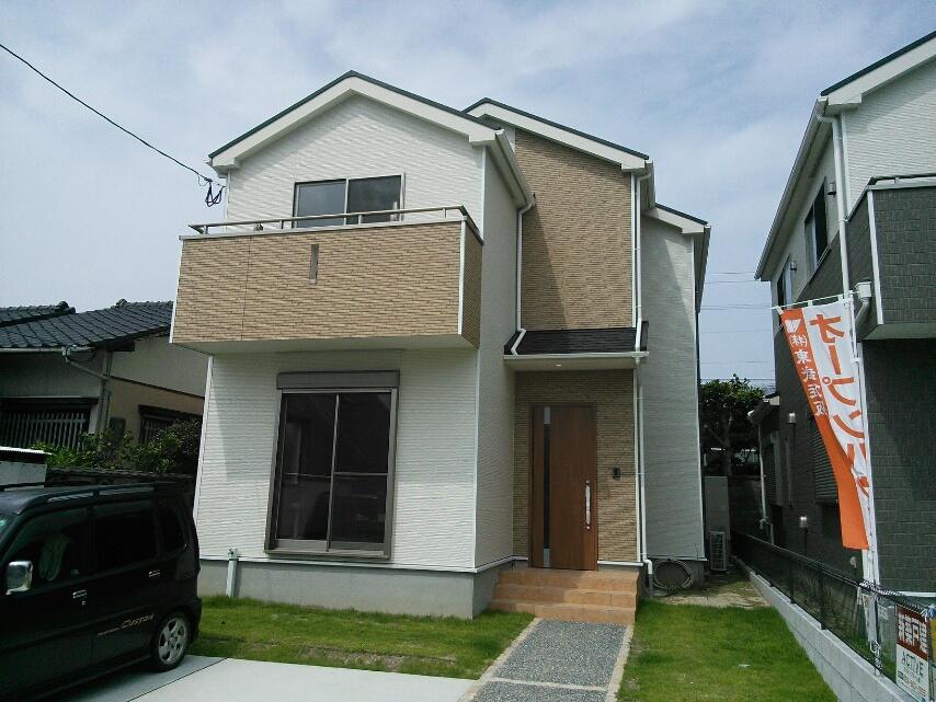 Local appearance photo