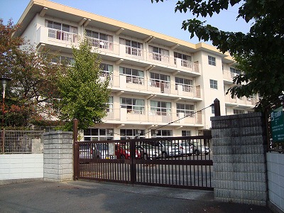 Primary school. Nakao 200m up to elementary school (school district) (Elementary School)