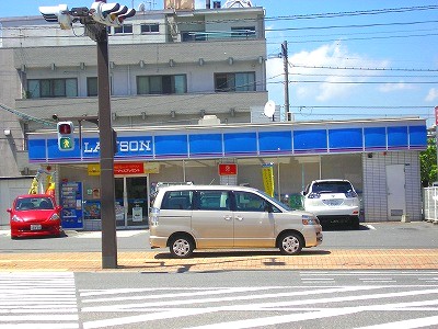 Convenience store. 230m until Lawson Tsutsui Machiten (convenience store)