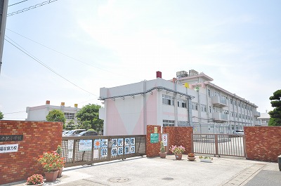 Primary school. Akasaka 400m up to elementary school (elementary school)