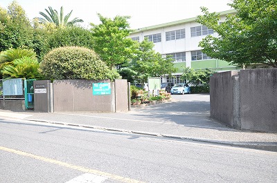 Primary school. Municipal Ikeda 900m up to elementary school (elementary school)