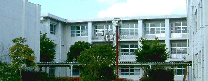 Junior high school. 974m to Kitakyushu Chiyo junior high school (junior high school)