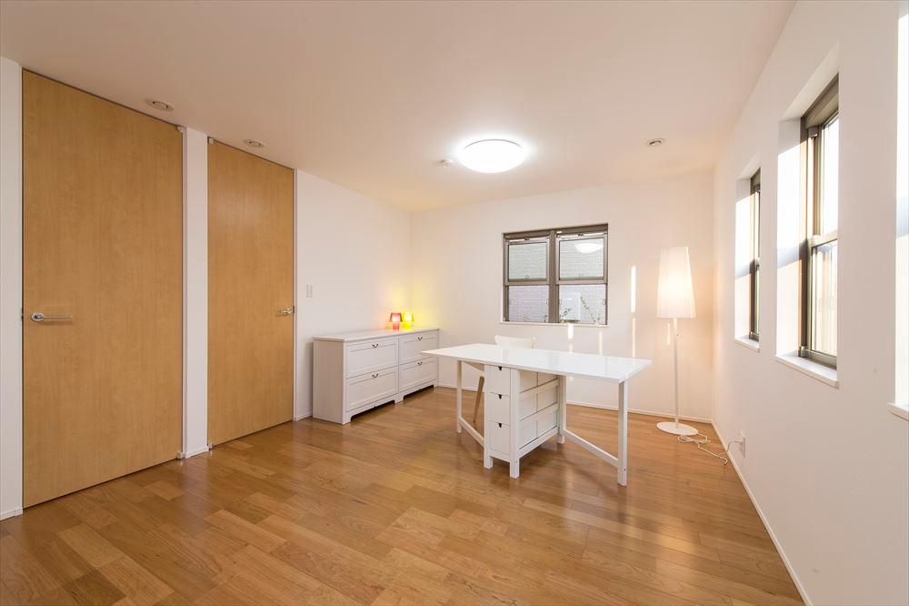 Non-living room. Nursery (construction Picture)