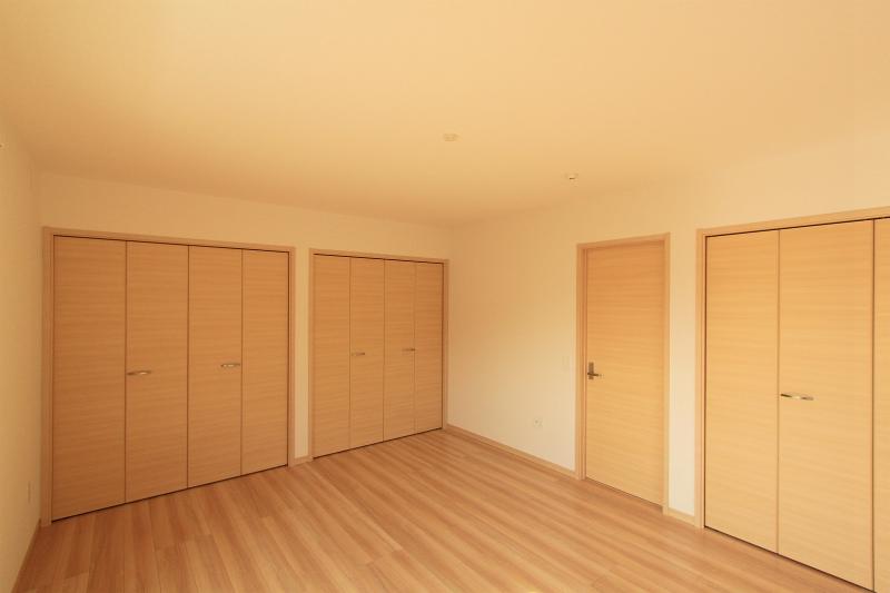 Non-living room. 2013 November 5 shooting