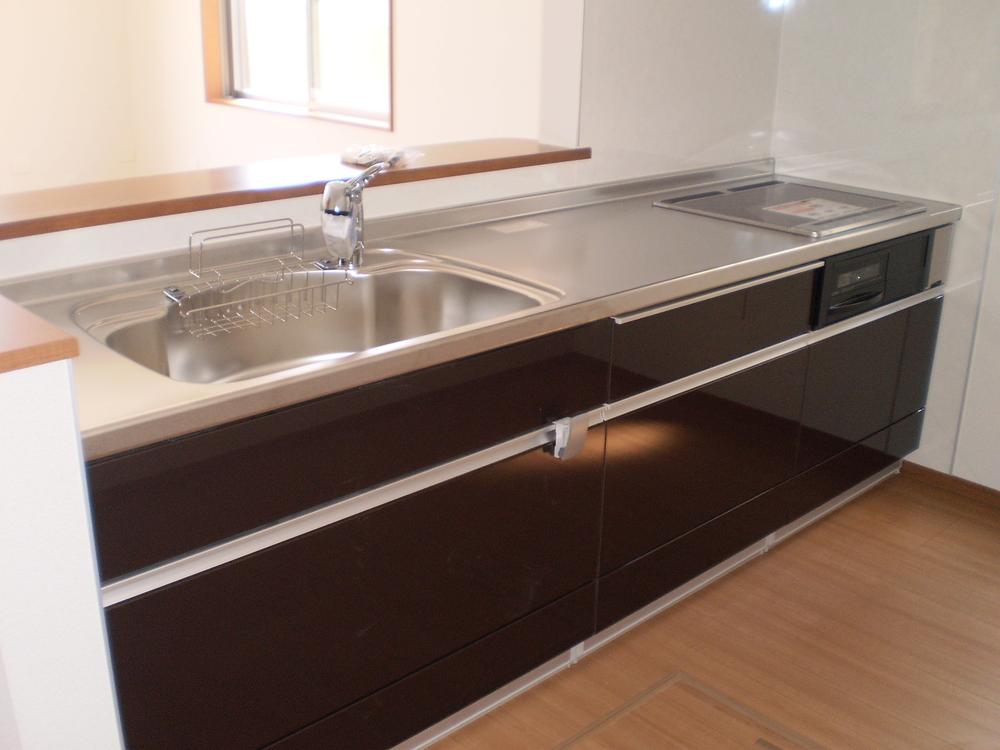 Kitchen. Indoor (April 2013) Shooting