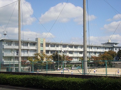 Junior high school. Municipal Norimatsu until junior high school (junior high school) 361m