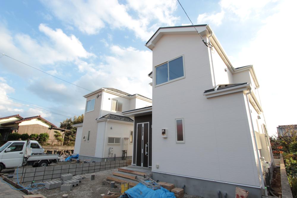 Local appearance photo