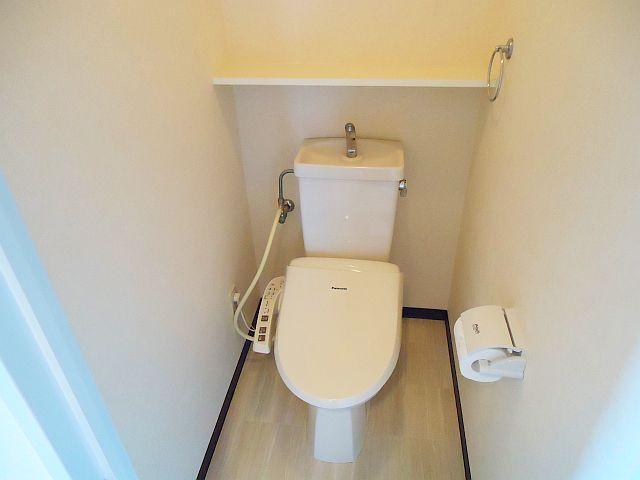 Toilet