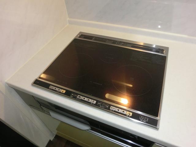 Kitchen. IH cooking heater