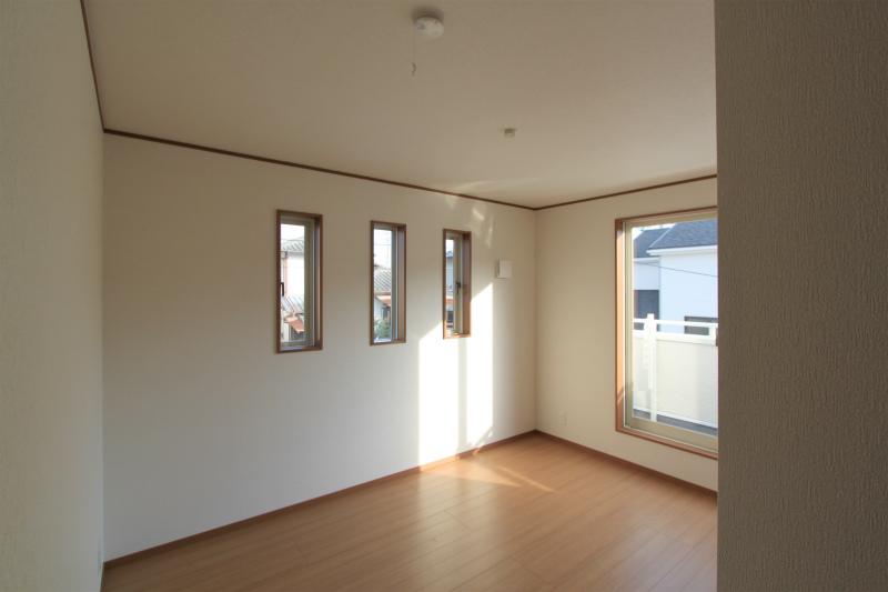 Other introspection. Same specifications Photos