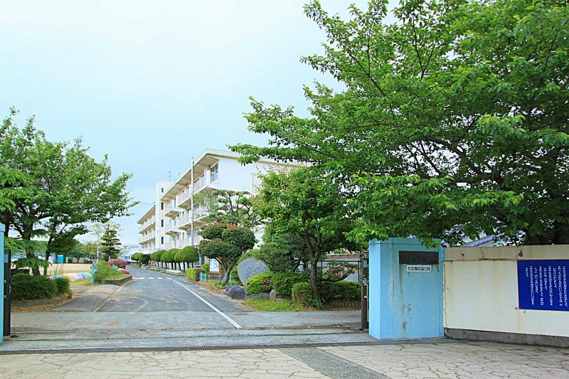 Primary school. Hachiji until elementary school 1817m
