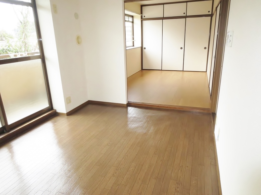 Living and room