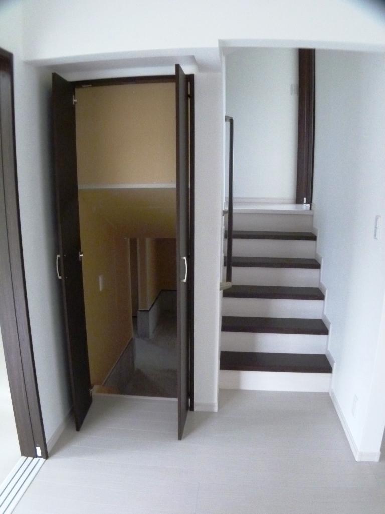 Other introspection. Indoor (12 May 2013) Shooting